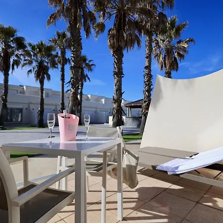 Le Jardin D'eden - Junior Pmr Luxe - Petit Déjeuner Inclus Pour 2 Personnes * Agde